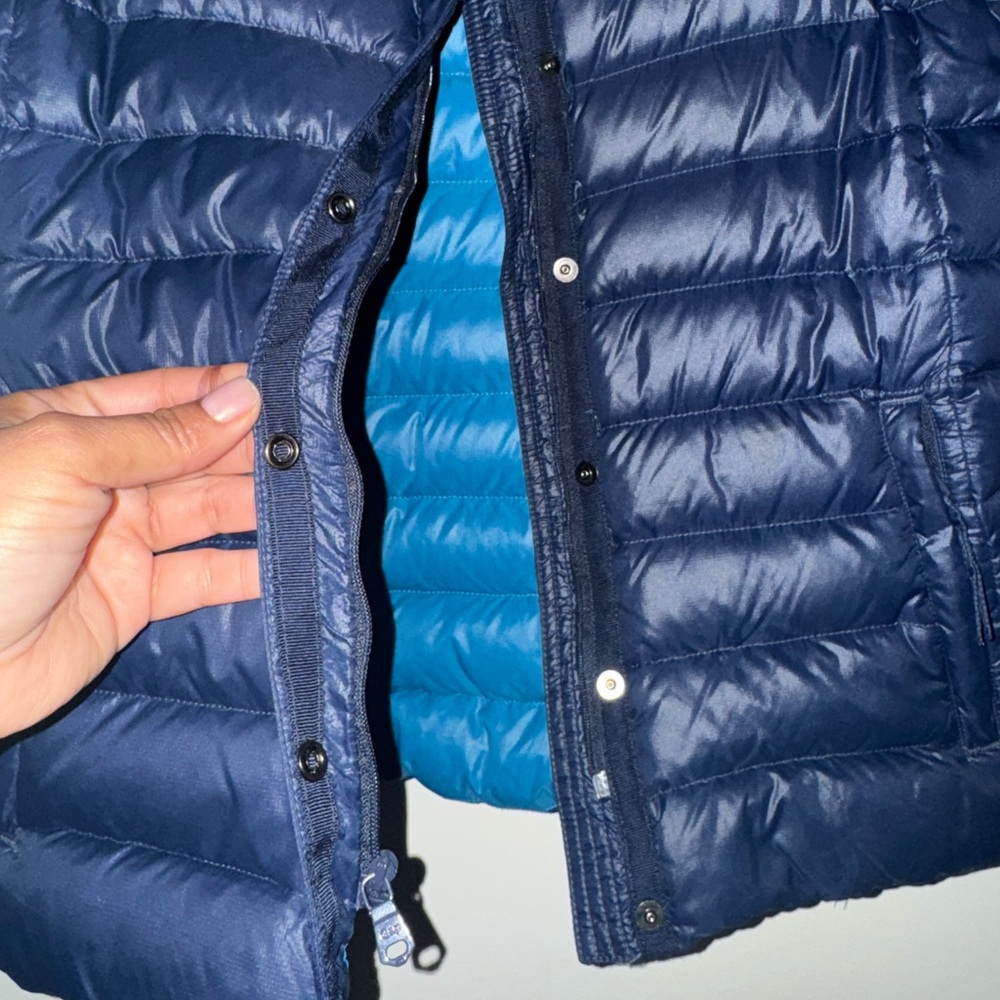 GAP Blue Quilted Puffer Vest - Picture 2 of 8